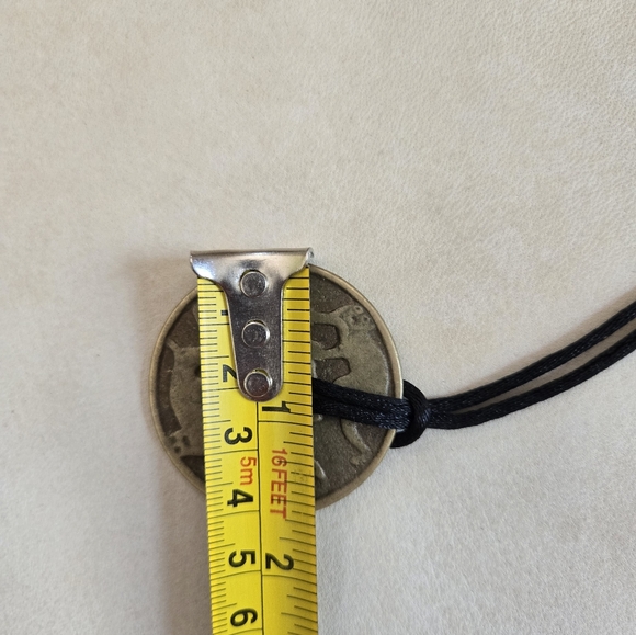 Good Luck or Fortune Medallion Necklace Black Cord Brass Tone Elephant Cat Asian - Picture 9 of 9